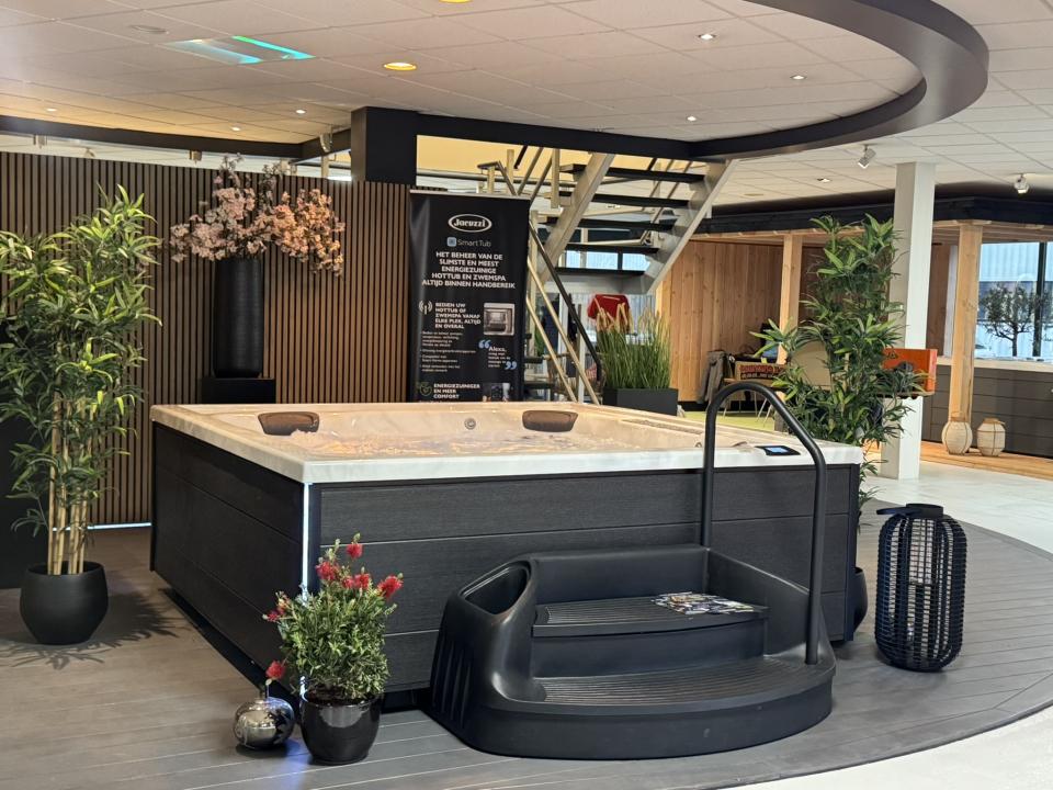 Interhiva officieel Jacuzzi®-dealer Nederland