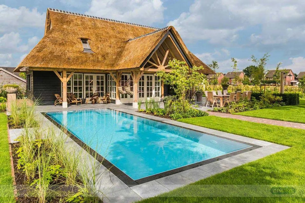 Vergunning voor zwembad nodig? | Regels en vergunningcheck